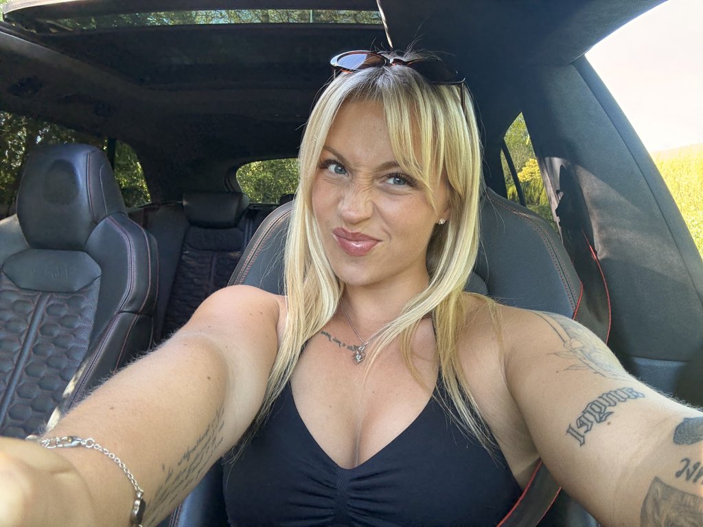 Senna Whiteman 🍑